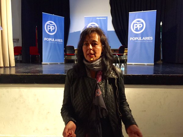 Amparo Monroy Sánchez, senadora del PP, en un acto de su partido - Foto de @PPriberostajo