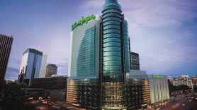 Edificio de El Corte Inglés en la Castellana (Madrid)