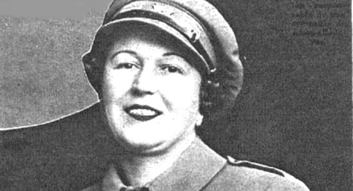 Anita Carrillo Domínguez, capitana de una compañía de ametralladoras del Ejército republicano.