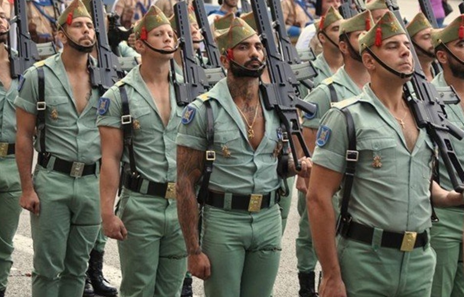 Un grupo de legionarios durante un desfile