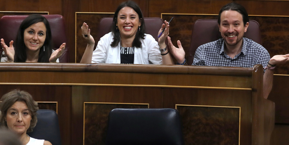 Pablo Iglesias e Irene Montero en la Sesión de Control al Gobierno