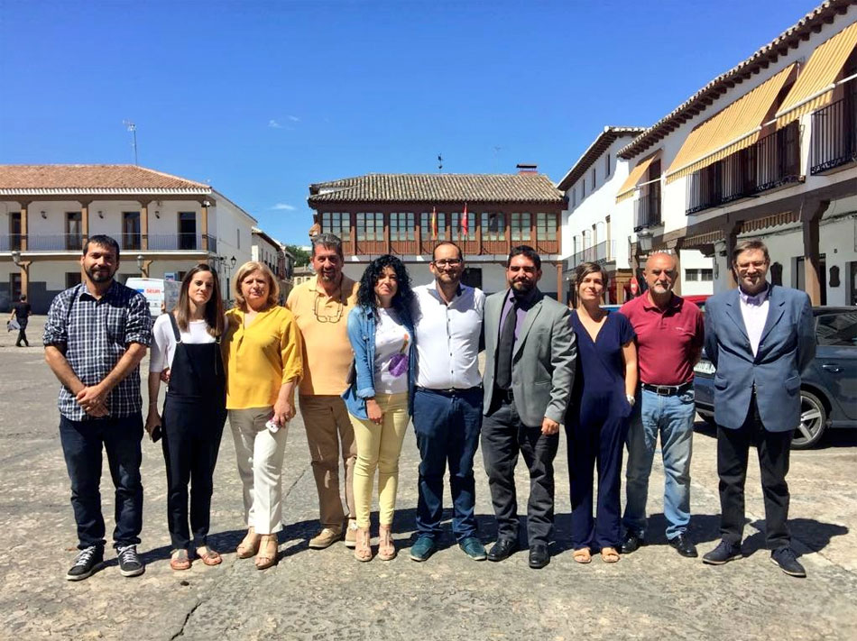 Representantes del PSOE de Valdemoro, IU, Ganemos y Proyecto TUD, firmantes de la moción de censura a Ciudadanos