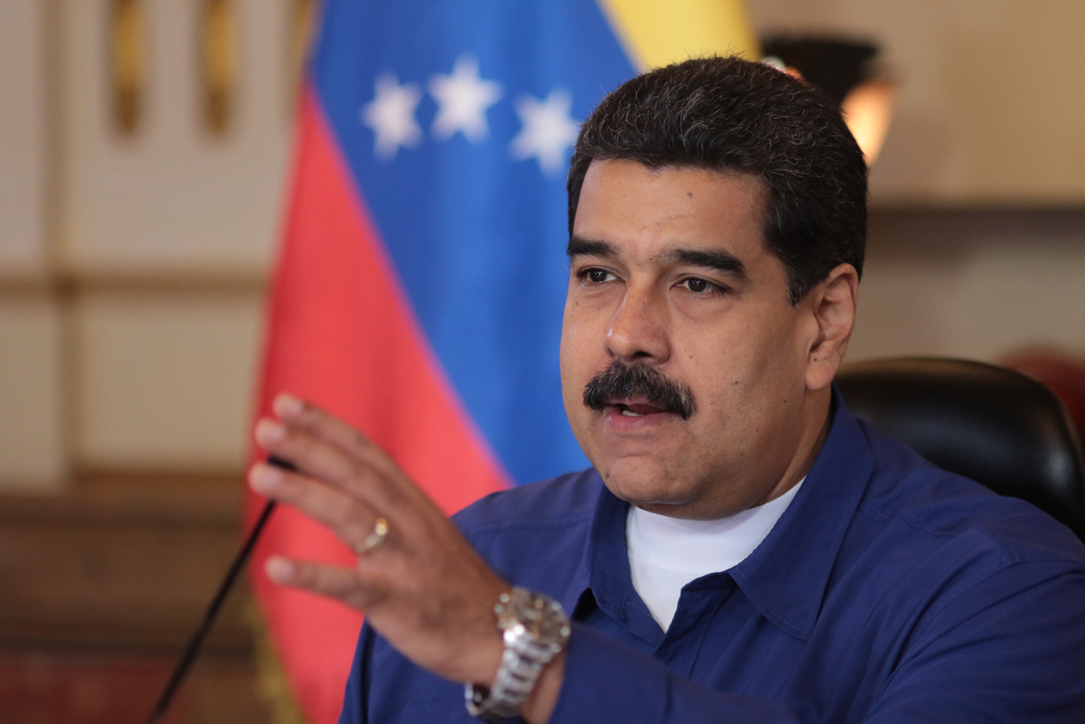 Fotografía cedida por la oficina de prensa del Palacio de Miraflores que muestra al presidente de Venezuela, Nicolás Maduro.