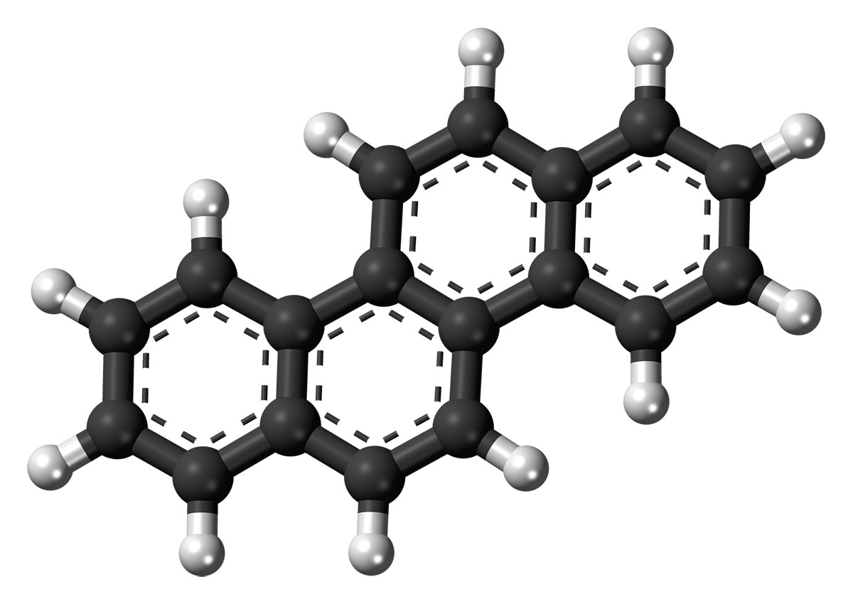 Molécula de criseno en su fórmula tridimensional