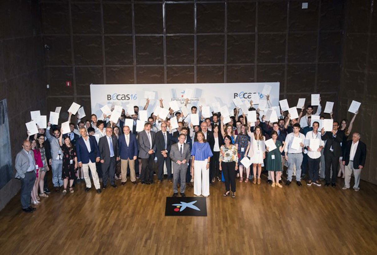 La familia de los premiados el pasado 21 de julio en CaixaForum Madrid.