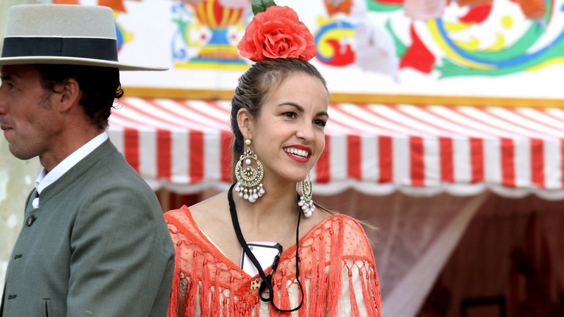 Flamenca en la feria de Sevilla