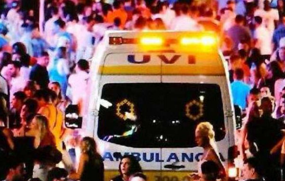 Ambulancia en Magaluf.