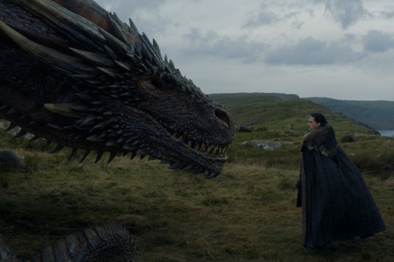 Drogon y Jon Snow