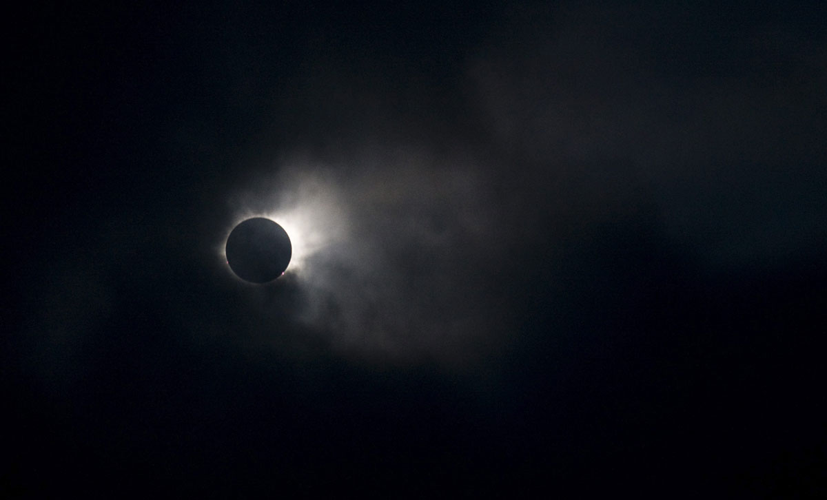 Vista del eclipse solar total desde las islas Feroe en el Atlántico Norte, el pasado 20 de marzo de 2015. 