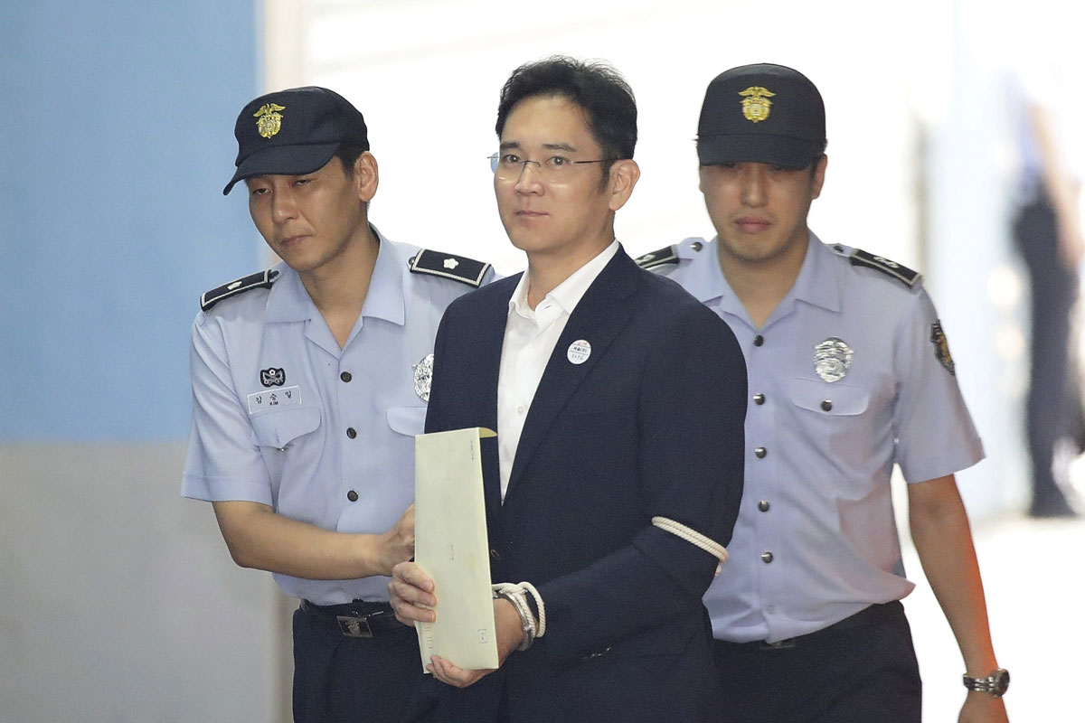 El heredero del grupo Samsung, Lee Jae-yong, llegando al Tribunal del Distrito Central de Seúl este viernes.