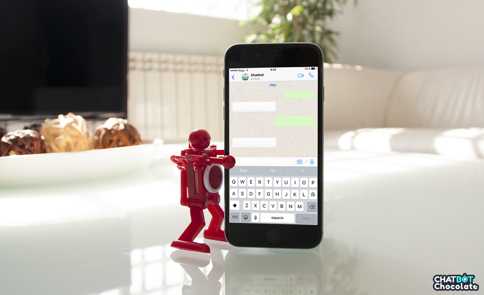 La agencia especializada ChatBot Chocolate analiza las posibilidades de los chatbots en las apps de mensajería instantánea.