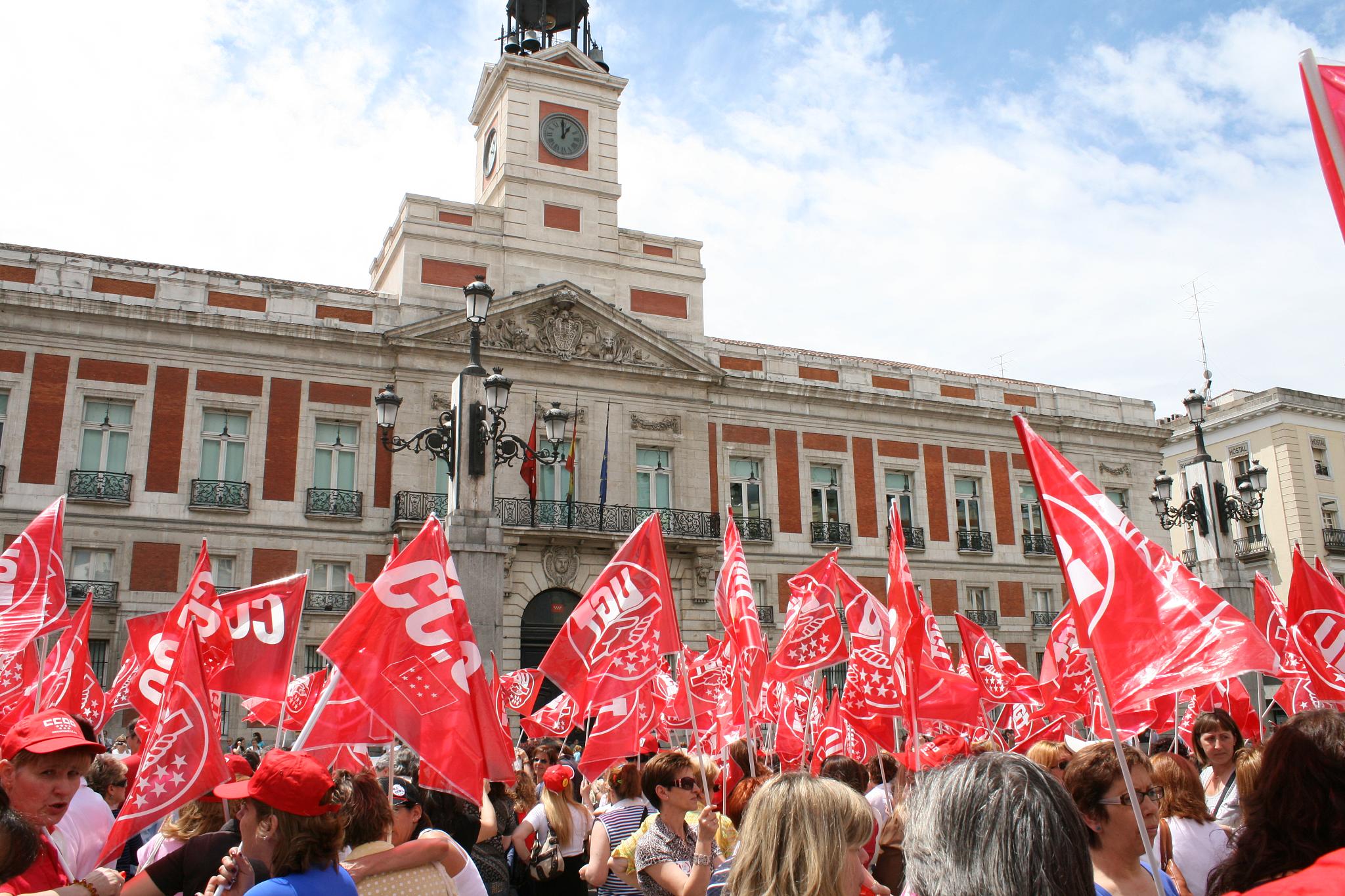 UGT, concentrada en la Puerta del Sol. Twitter