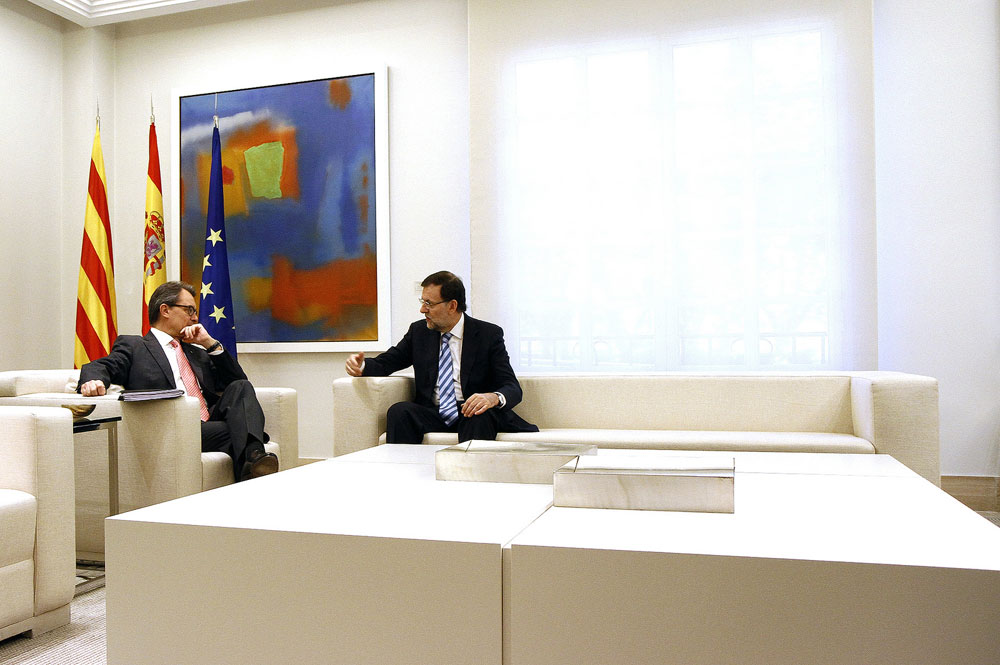 El presidente Mariano Rajoy recibe a Artur Mas en el palacio de la Moncloa