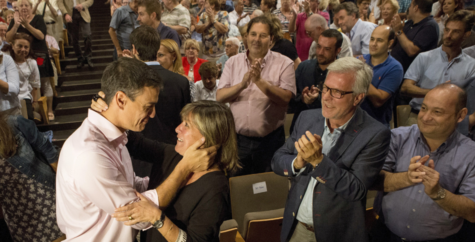 El Secretario General del PSOE Pedro Sánchez, a su llegada al Consejo Municipal del PSC