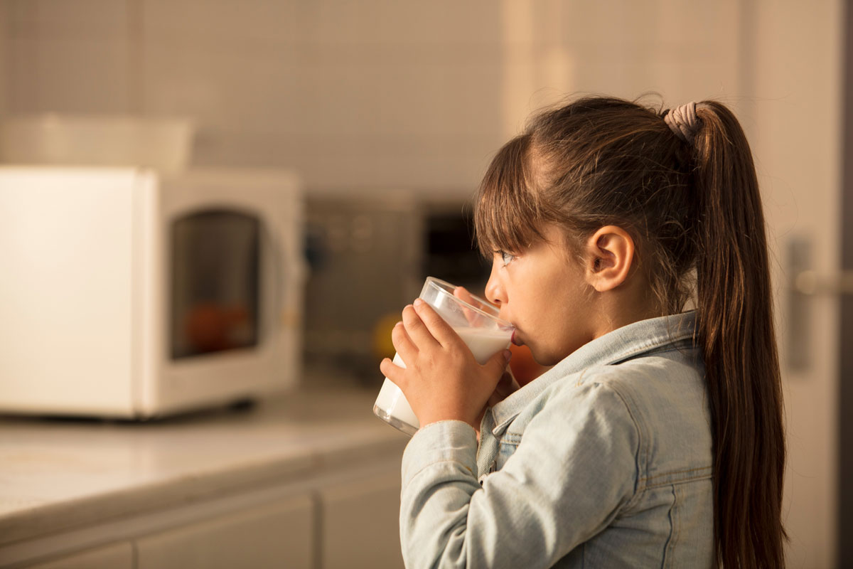 1,2 millones de litros de leche en favor de familias en riesgo de exclusión social.