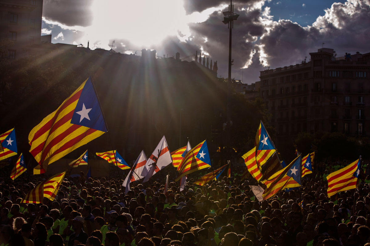 Vista de la plaza de Catalunya de Barcelona durante la Diada 2017. 