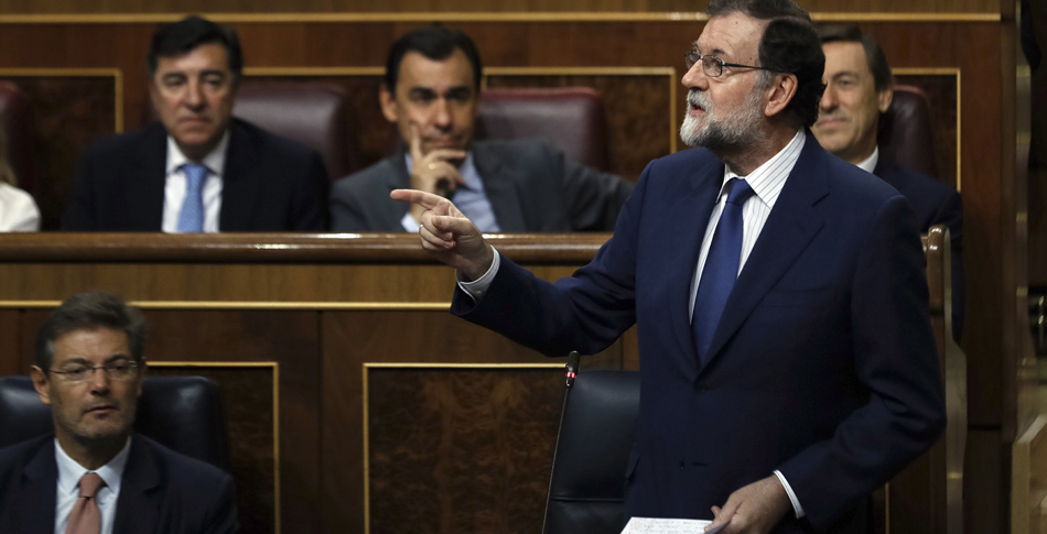 El presidente del Gobierno, Mariano Rajoy, durante una intervención en la sesión de control