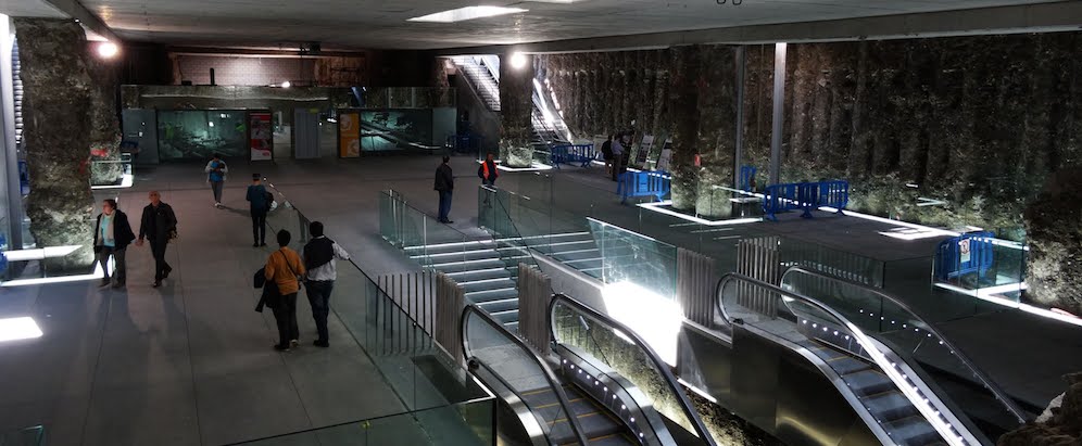 Estación del metro de Granada, que abre sus puertas ese jueves a mediodía.