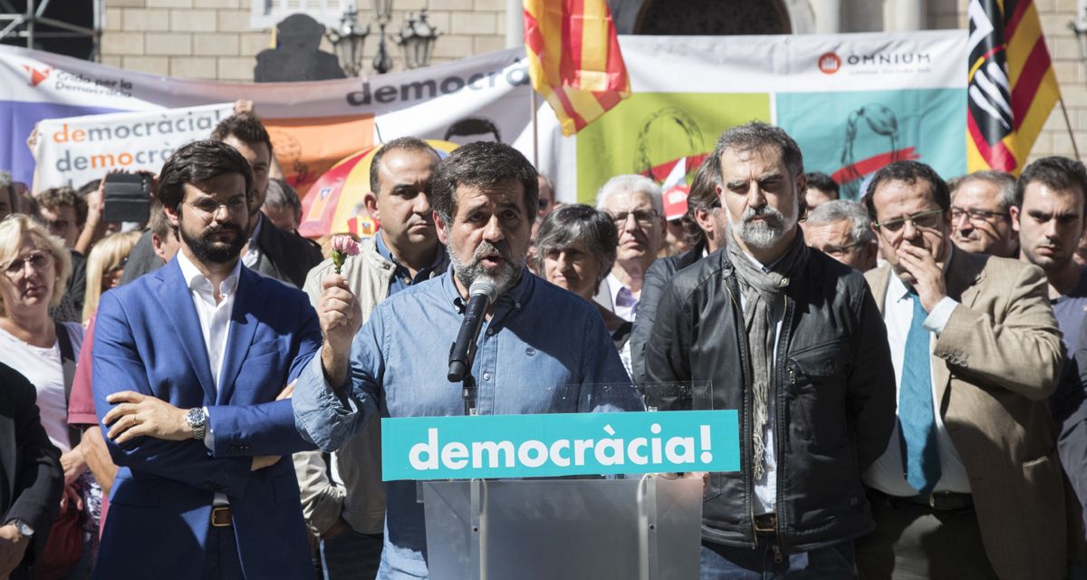 El presidente de la ANC, Jordi Sánchez, y el presidente de Òmnium, Jordi Cuixart.