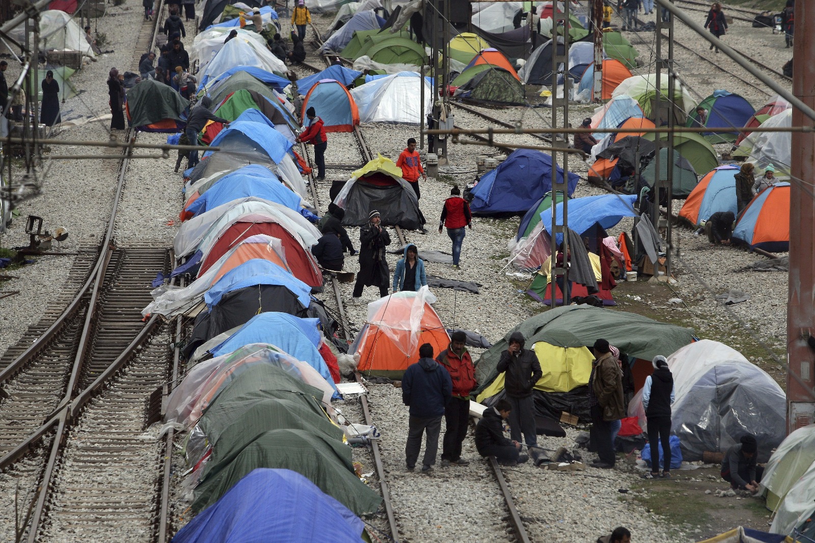 Vista del campamento de refugiados en la frontera heleno-macedonia en Idomeni (Grecia)