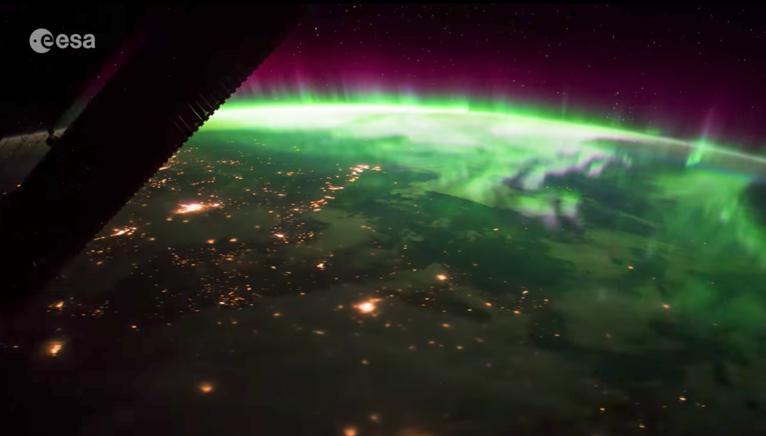 La aurora boreal desde el espacio