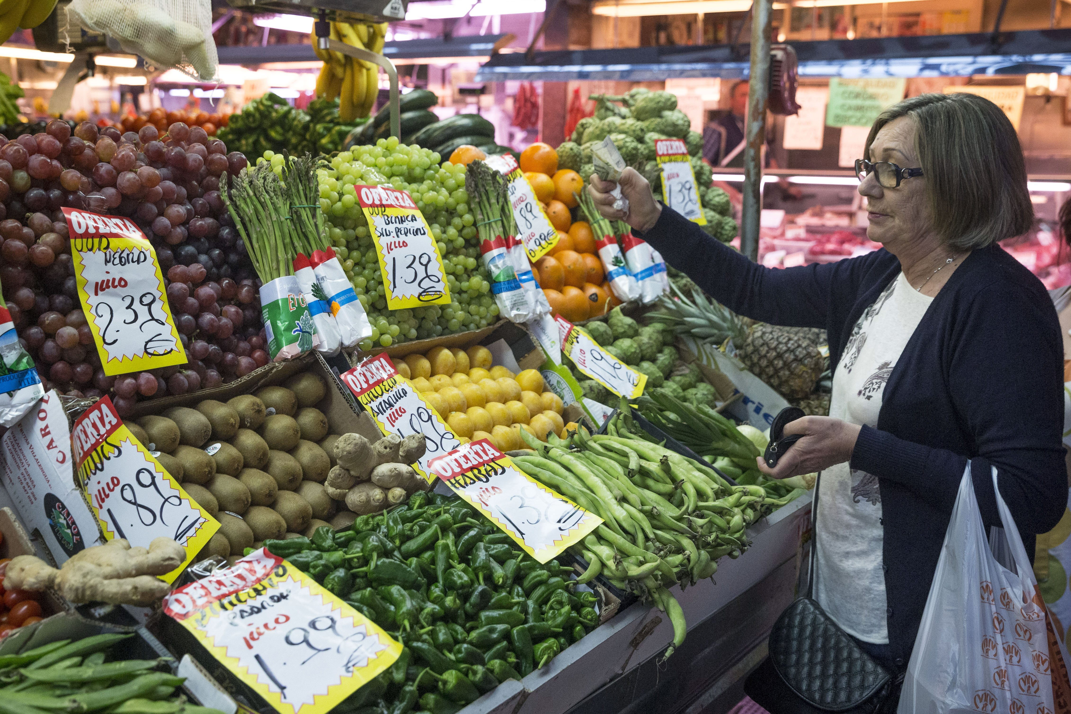 Los alimentos no elaborados, especialmente las frutas, moderaron la subida del IPC en septiembre