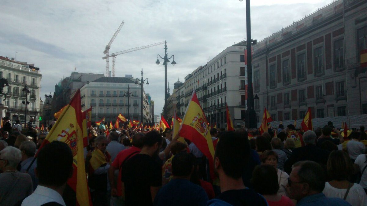 Manifestación por la "unidad de España" en Puerta del Sol 