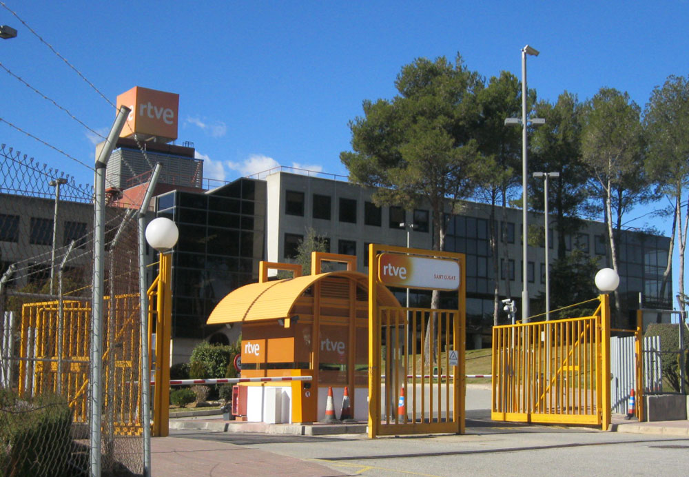 Entrada de la rede de RTVE en Sant Cugat (Barcelona)