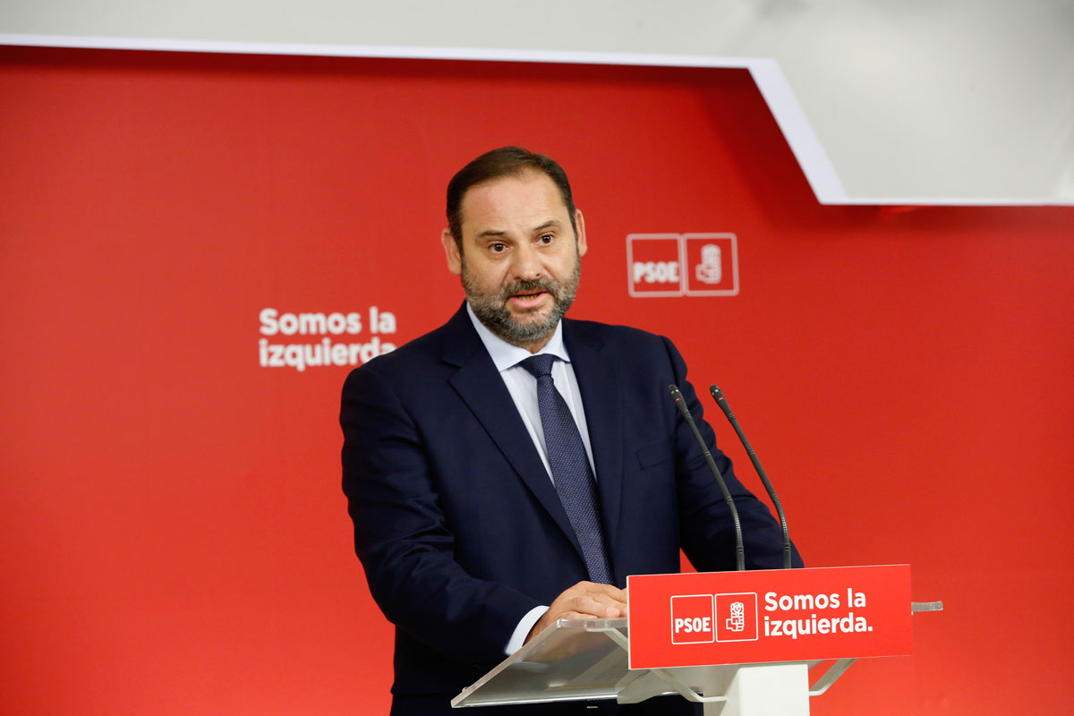El portavoz del PSOE, José Luis Álbalos