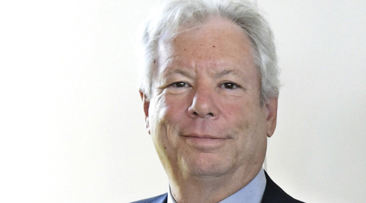 El economista estadounidense Richard Thaler mientras posa para una fotografía en Kiel (Alemania). Thaler fue galardonado hoy, 9 de octubre de 2017, con el premio Nobel de Economía