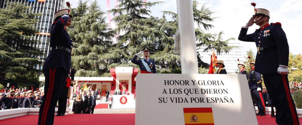 El rey Felipe VI en el homenaje a las víctimas del terrorismo durante el desfile del 12-O