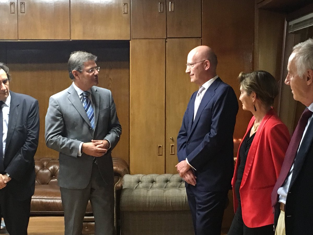 Rafael Catalá con Tomás González Cueto en las oficinas de GC Legal.