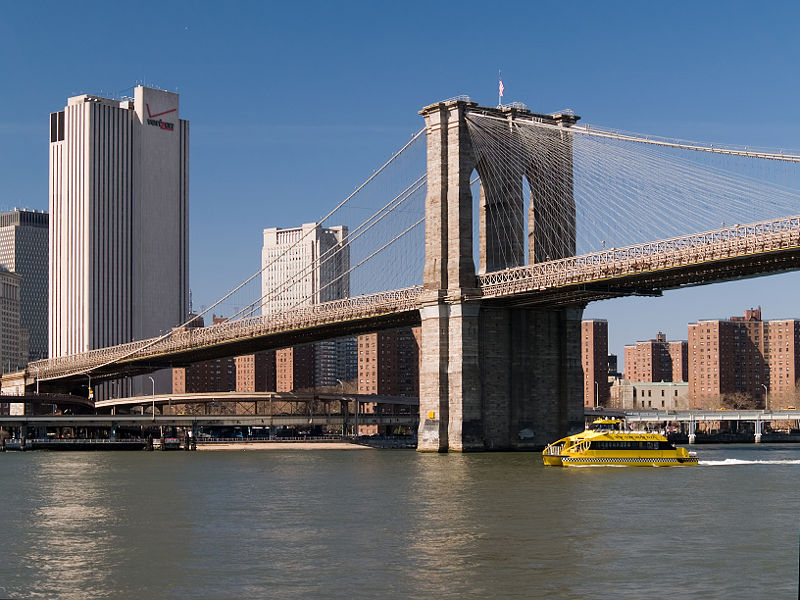 Puente de Brooklyn en Nueva York. Foto de Archivo