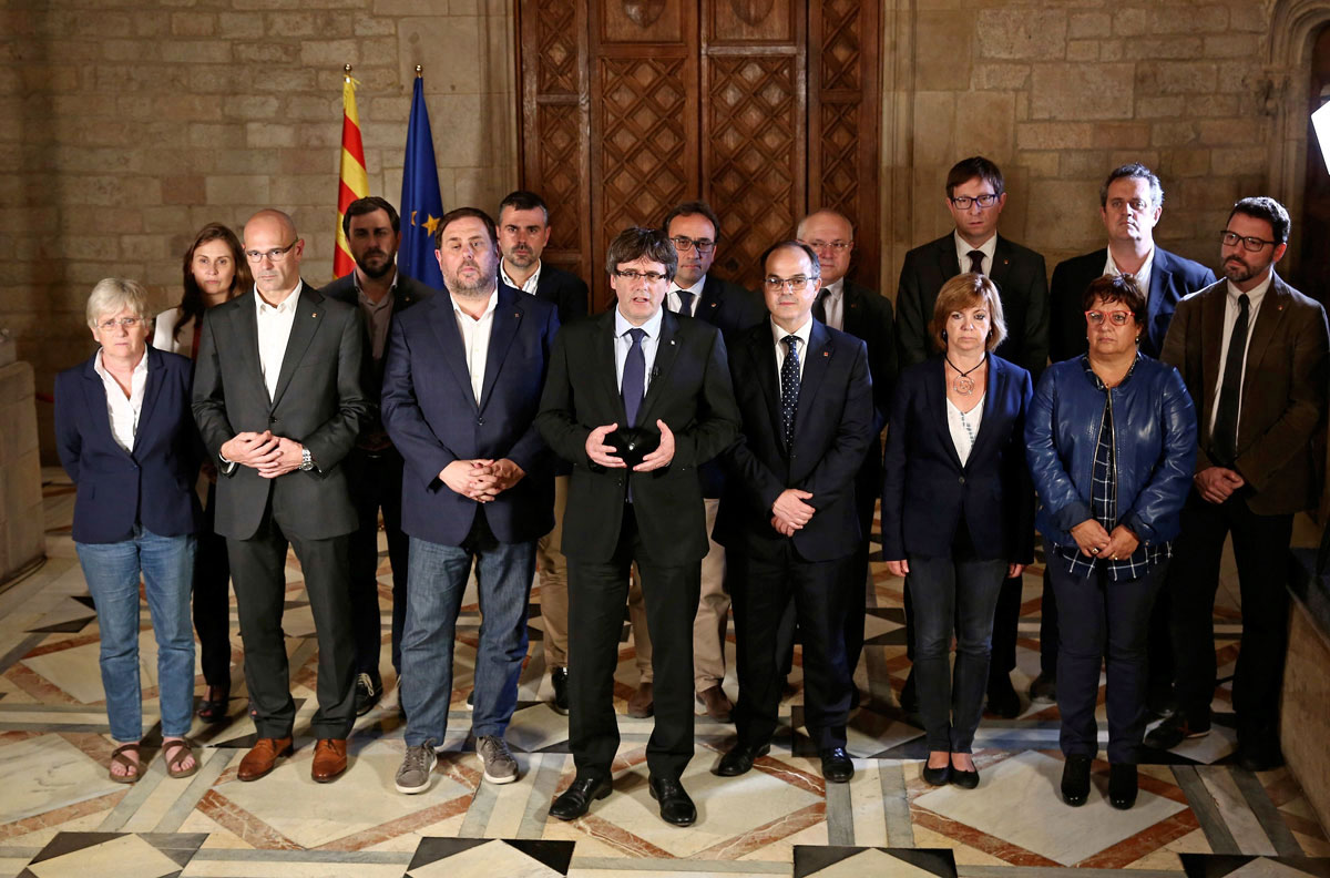 Declaración institucional del president catalán Carles Puigdemont y su Govern.