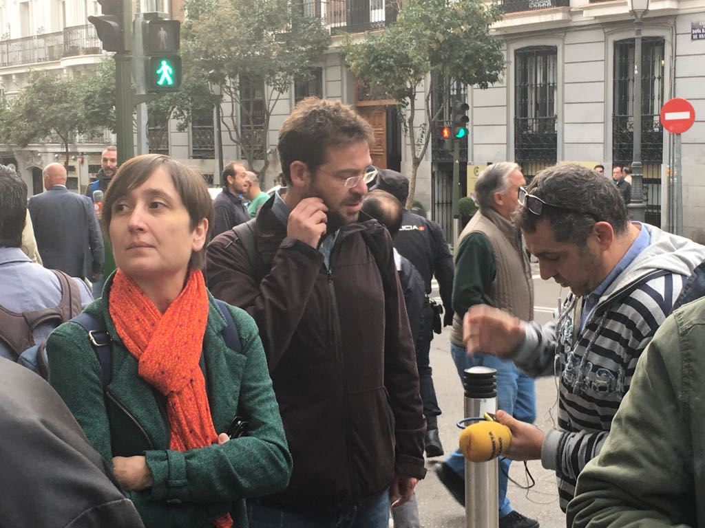 Dante Fachín, líder de Podemos Cataluña,frente al Tribunal Supremo para apoyar a los citados por rebelión