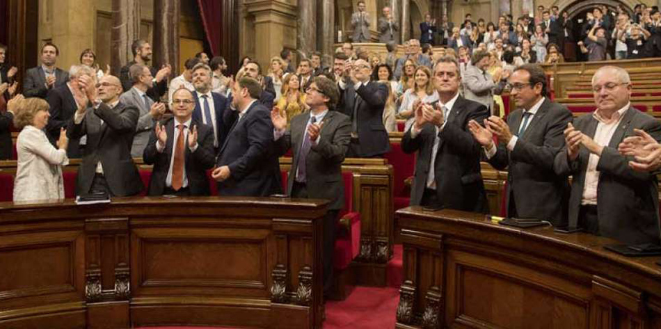 Diputados de Junts Pel Sí en el Parlamento catalán