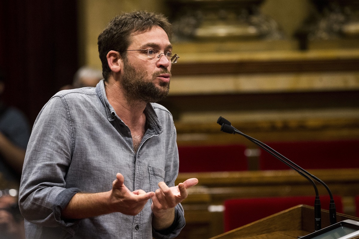 El lider de Podem Catalunya Albano Dante Fachín, durante un pleno del Parlament