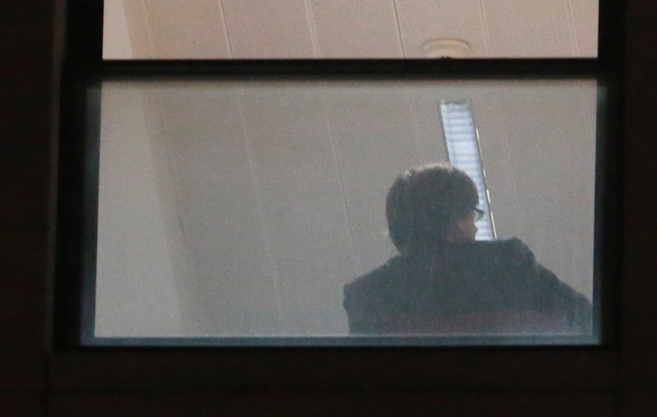El expresidente de la Generalitat, Carles Puigdemont, en una dependencia de la sede de la Fiscalía belga. 