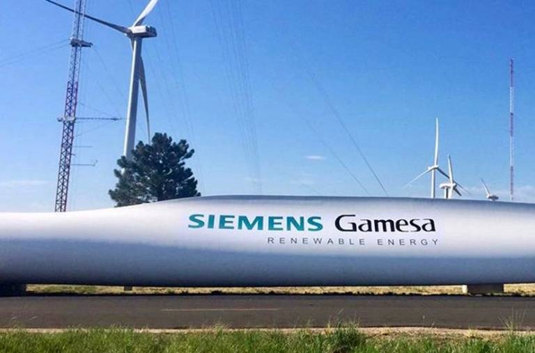 Instalación de aerogeneradores de SiemensGamesa
