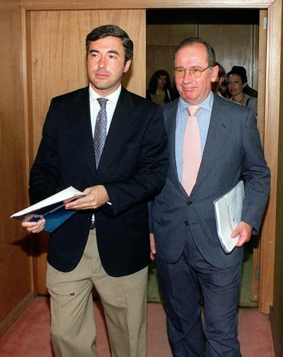 Ángel Acebes y Rodrigo Rato, en tiempos mejores.