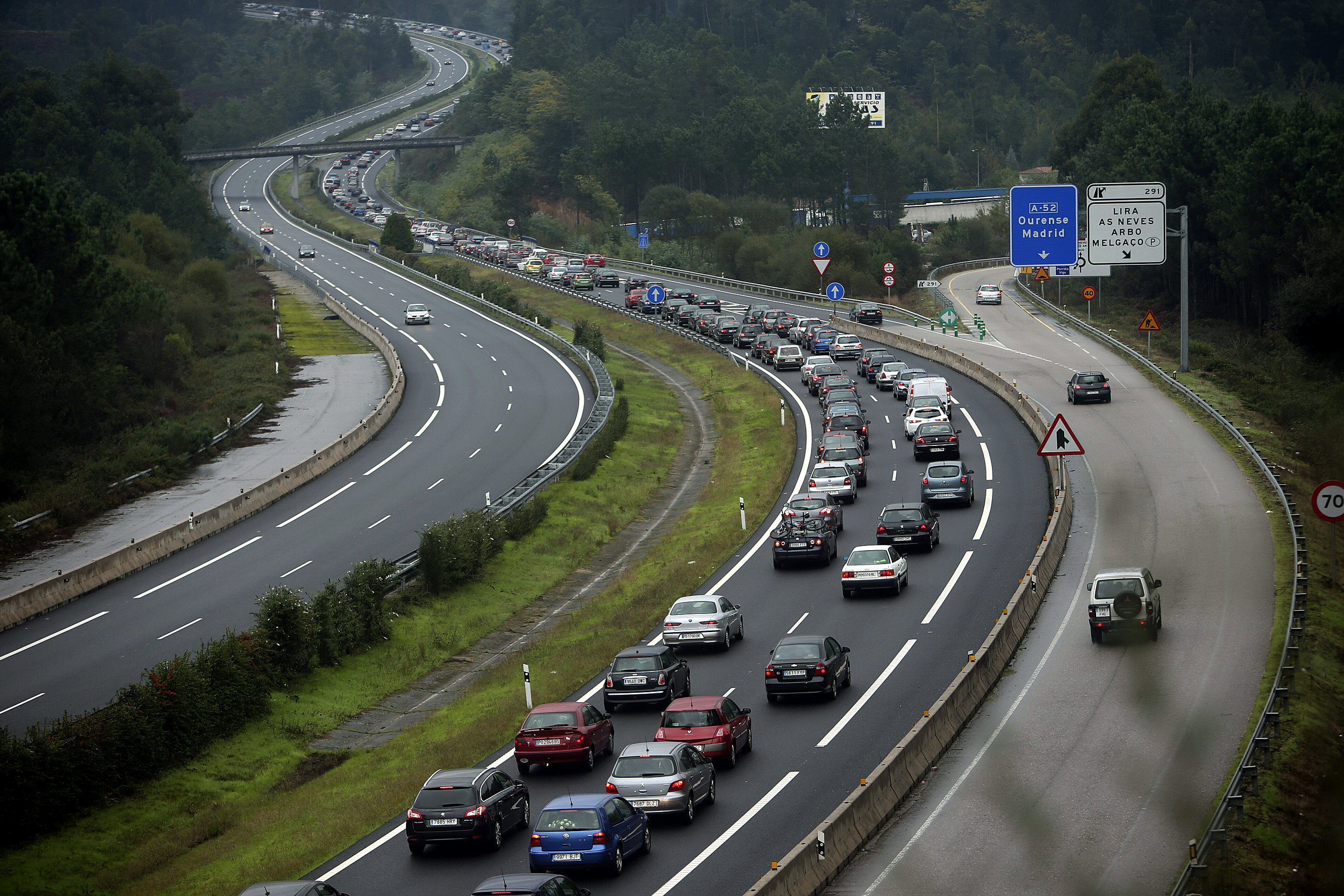 Tráfico en la autovía A-52