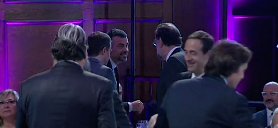 El exconseller Santi Vila saludando a Mariano Rajoy