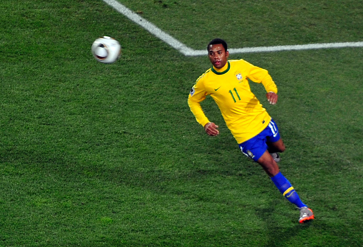 El futbolista Robinho durante un partido con la selección de fútbol de Brasil