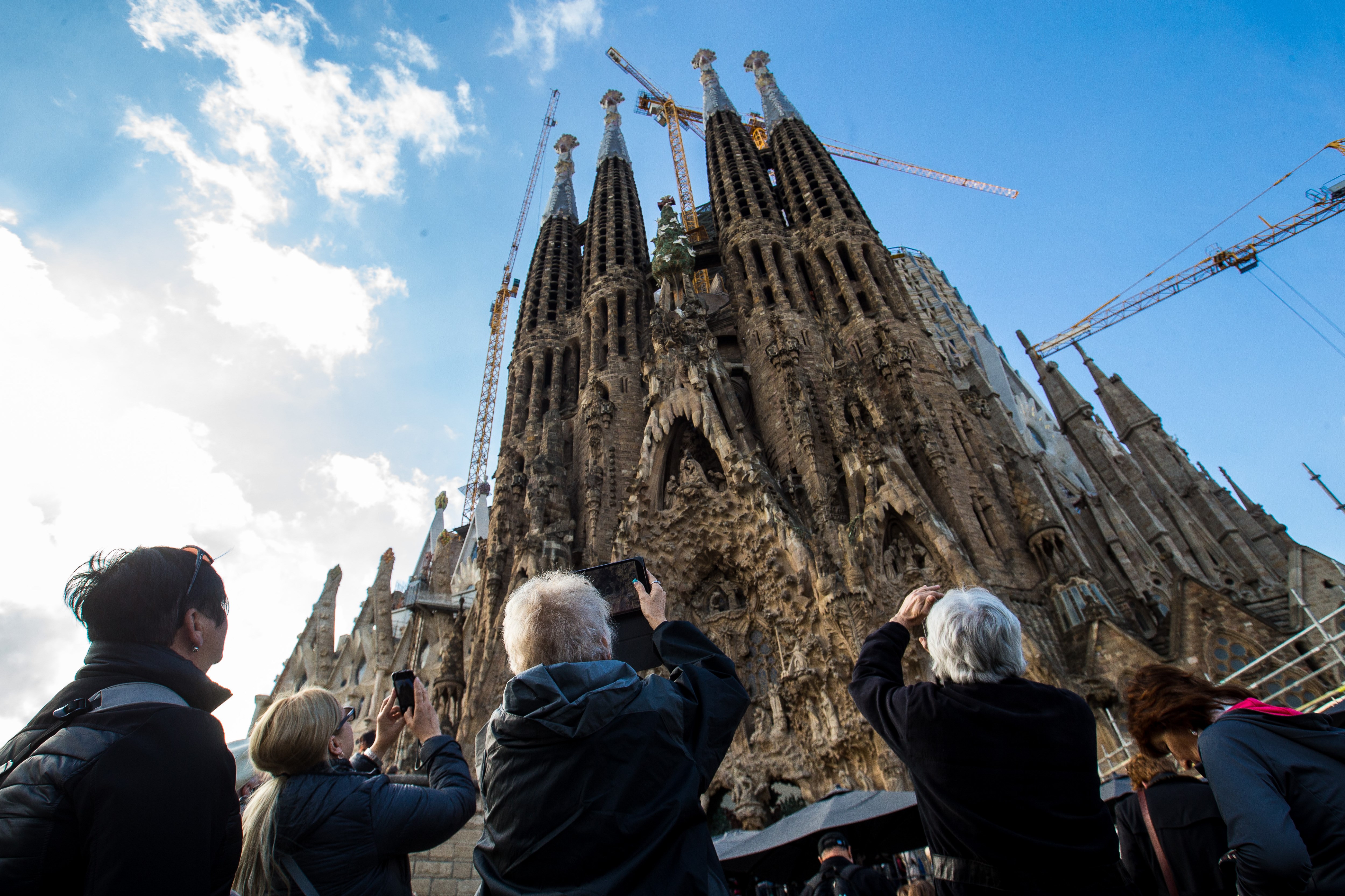 turistas_en_la_sagrada_familia