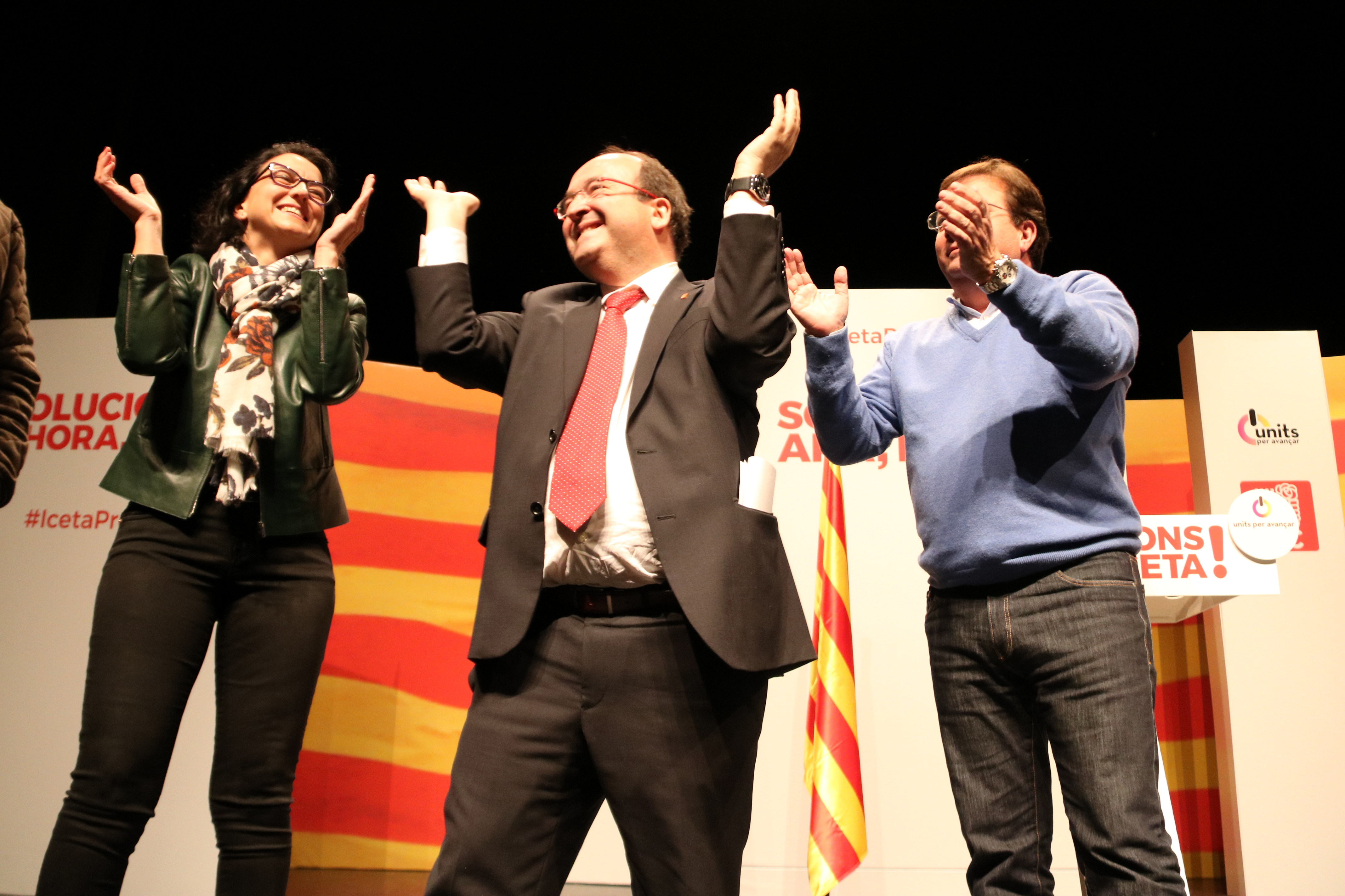 Eva Granados, Miquel Iceta y Guillermo Fernández Vara en un mitin en Sant Andreu de la Barca