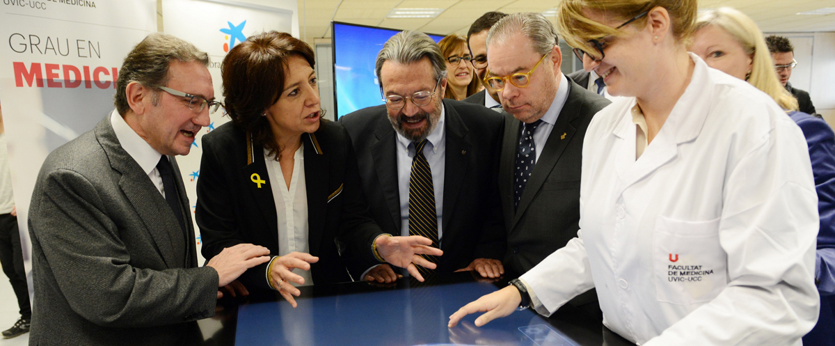 Jaume Giró, director general de la Fundación Bancaria ”la Caixa” en un momento de la presentación