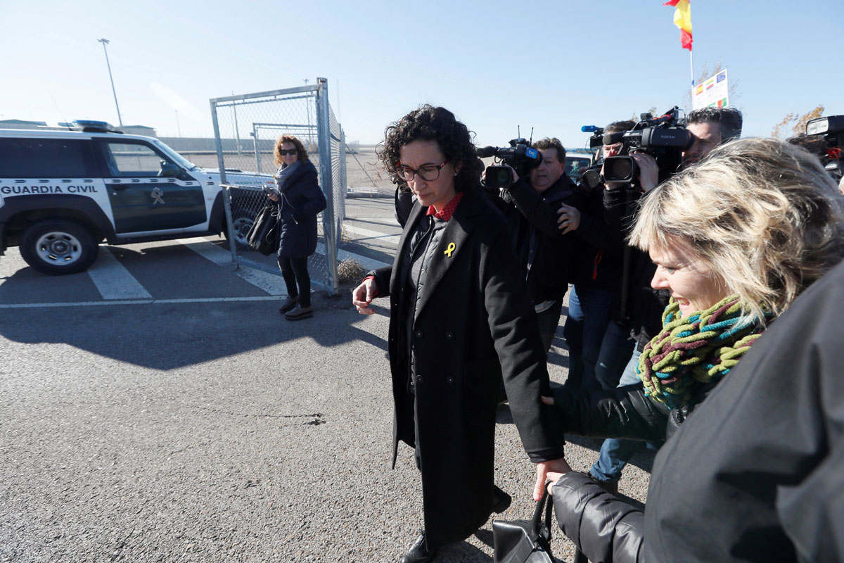 Marta Rovira, durante el acto organizado por Esquerra a las puertas de la prisión de Estremera