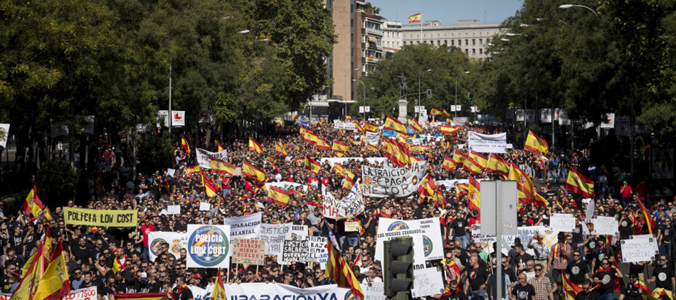 Imagen de la manifestación de guardias civiles y policías nacionales en Madrid, el 18 de noviembre