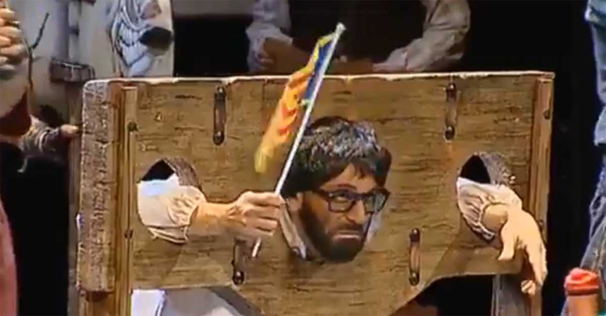 Carles Puigdemont, en la picota de los carnavales de Cádiz.