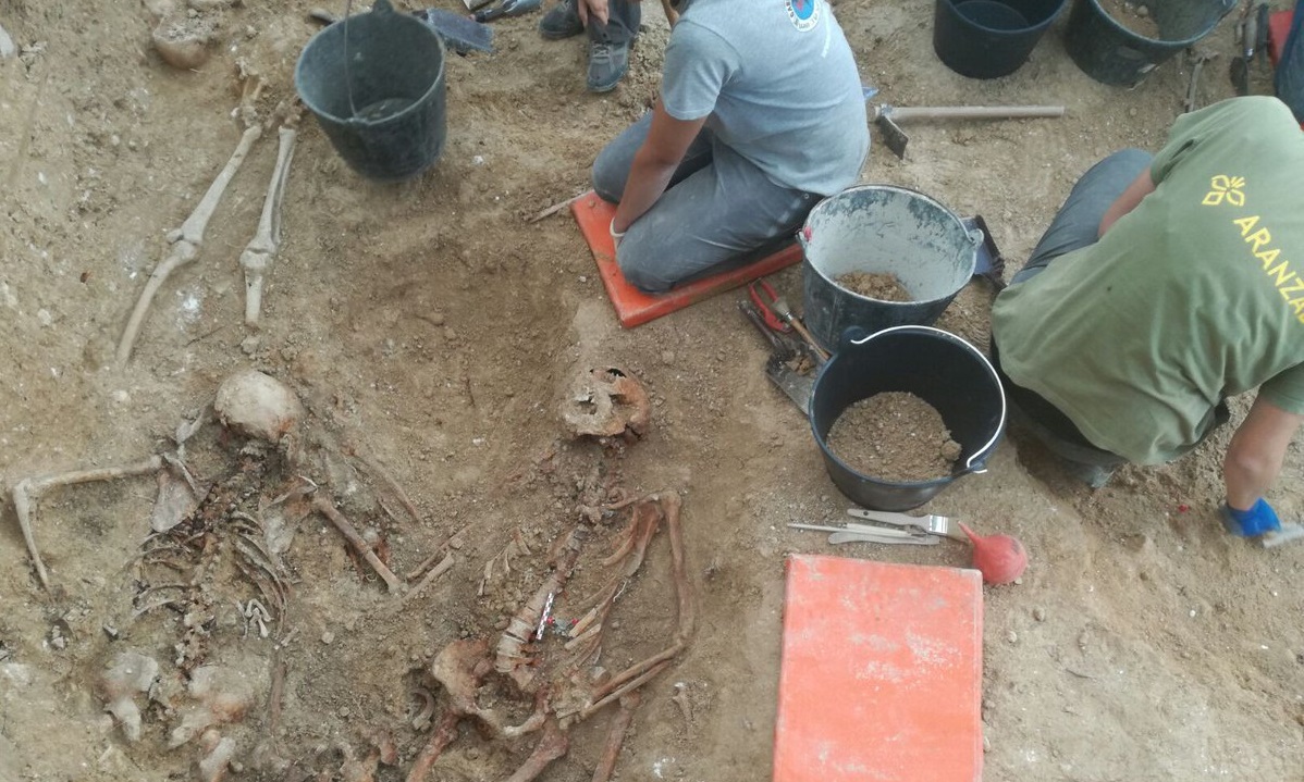 Exhumación cadáveres fosa Porreres memoria histórica